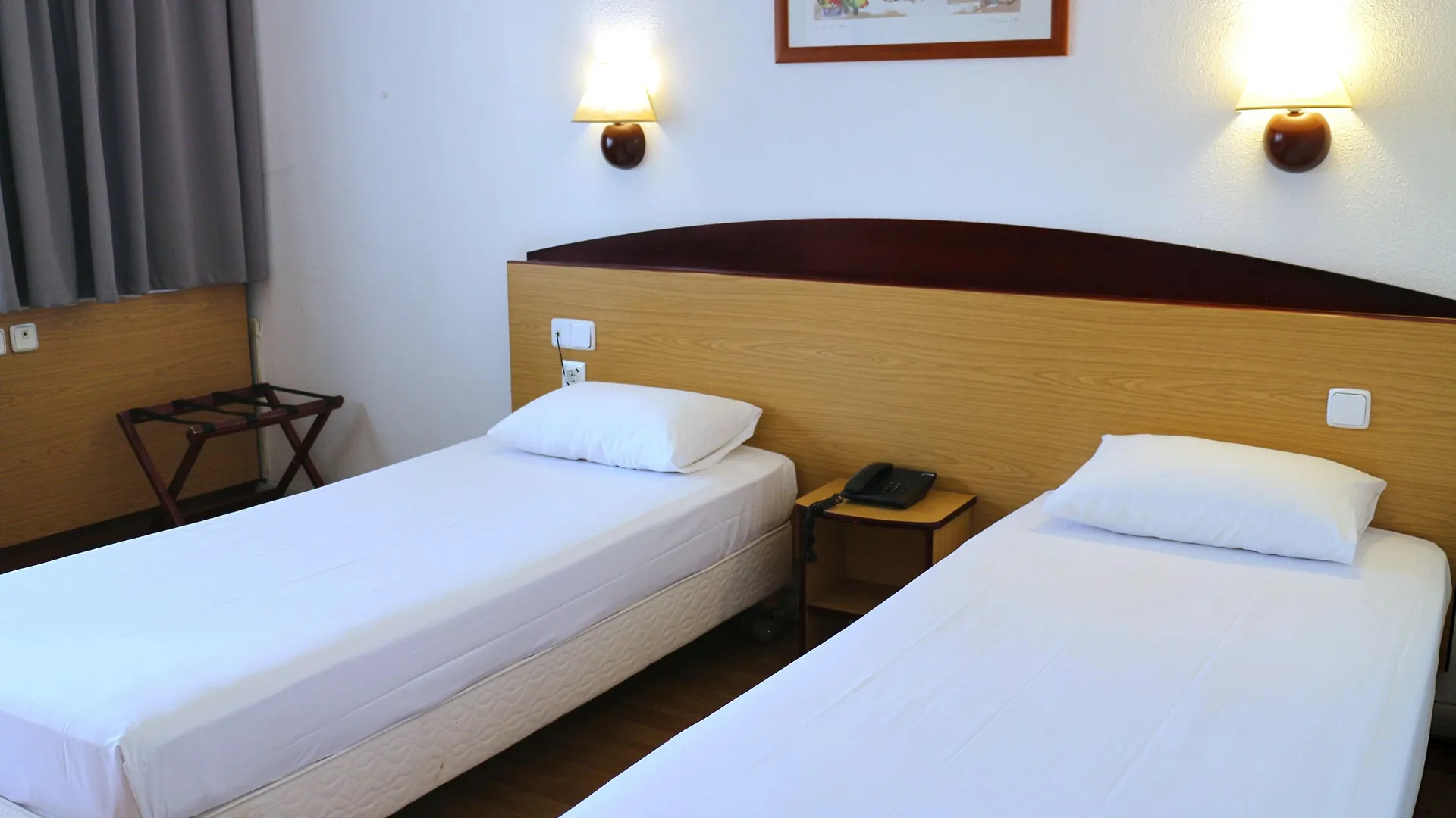 ברברה דה ואייס Travelodge Barcelona Del Valles מלון ברברה דה ואייס