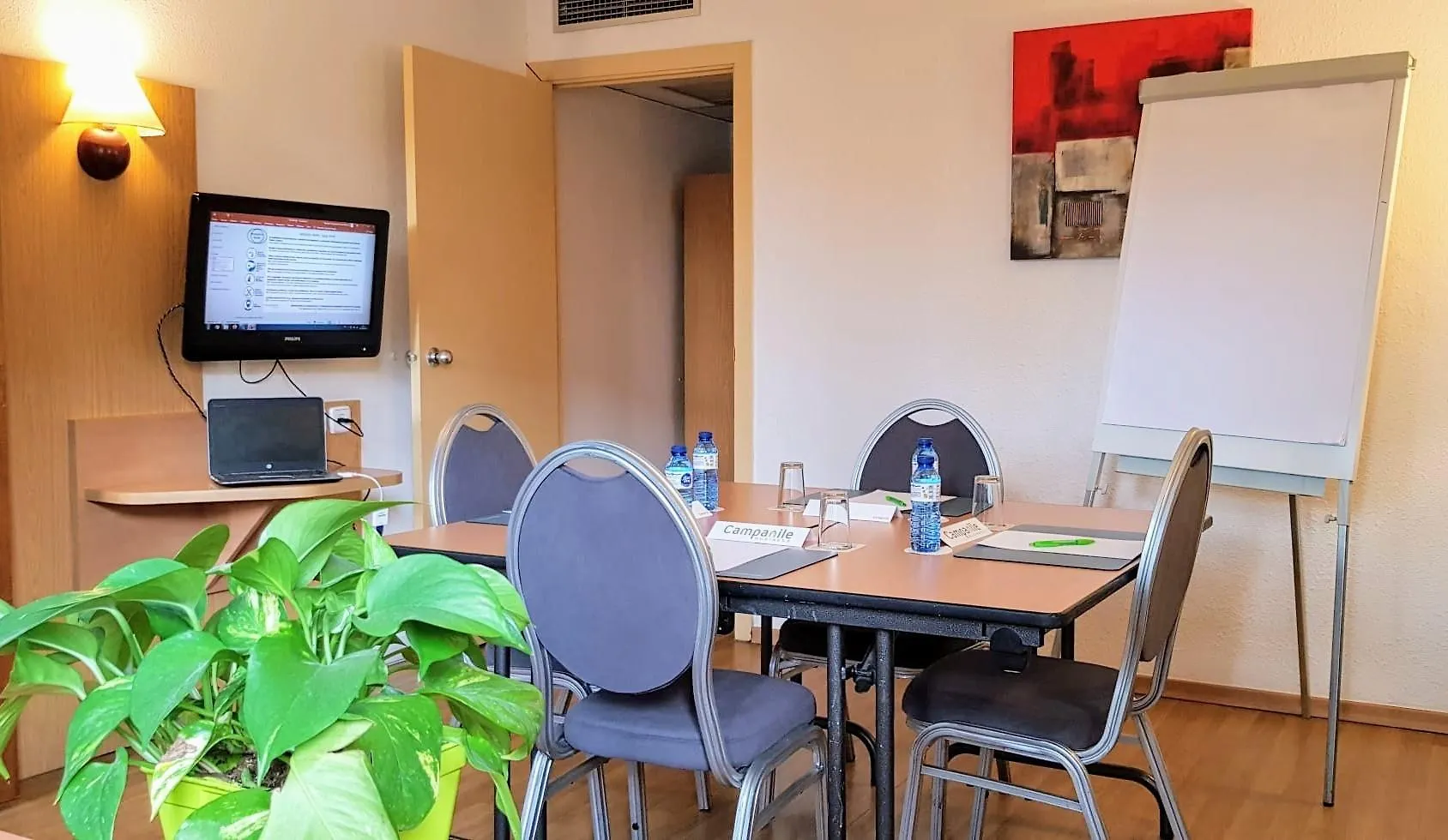 ברברה דה ואייס Travelodge Barcelona Del Valles 3*, ברברה דה ואייס ספרד