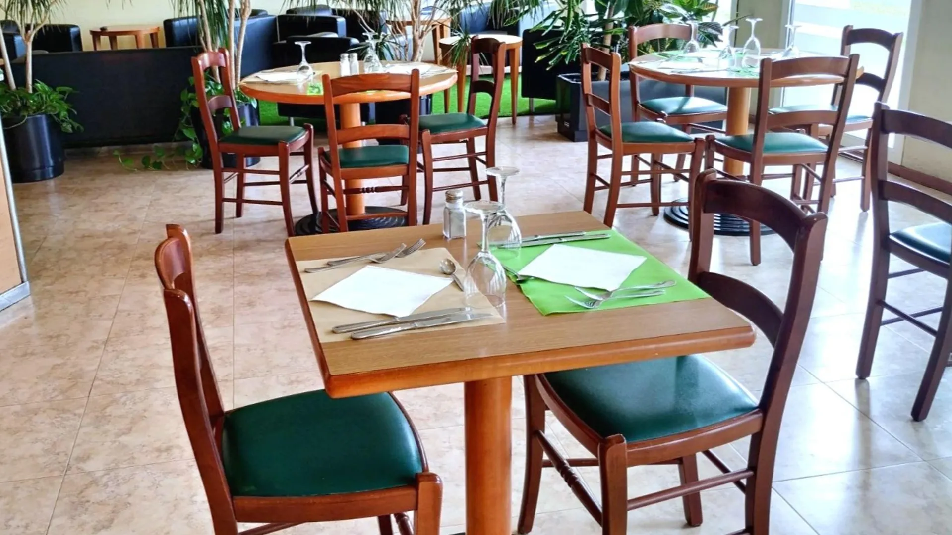 ברברה דה ואייס Travelodge Barcelona Del Valles ברברה דה ואייס