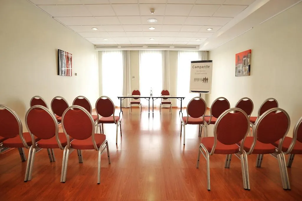 ברברה דה ואייס Travelodge Barcelona Del Valles ספרד