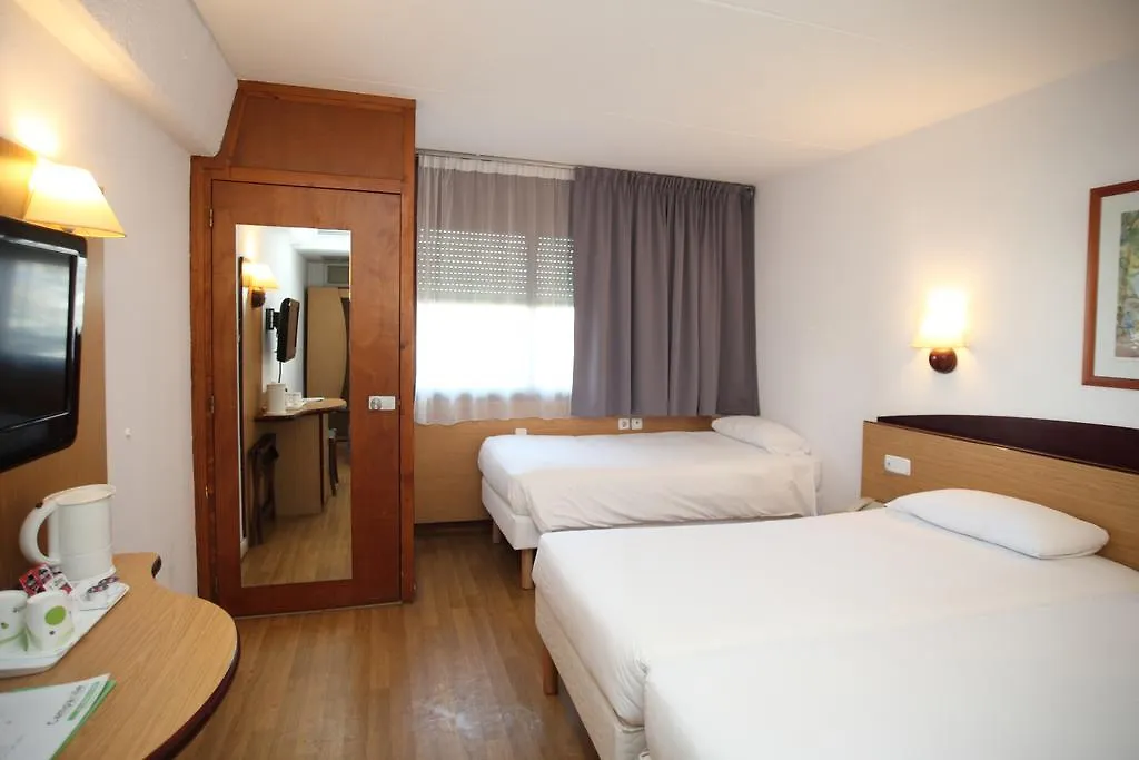 ברברה דה ואייס Travelodge Barcelona Del Valles