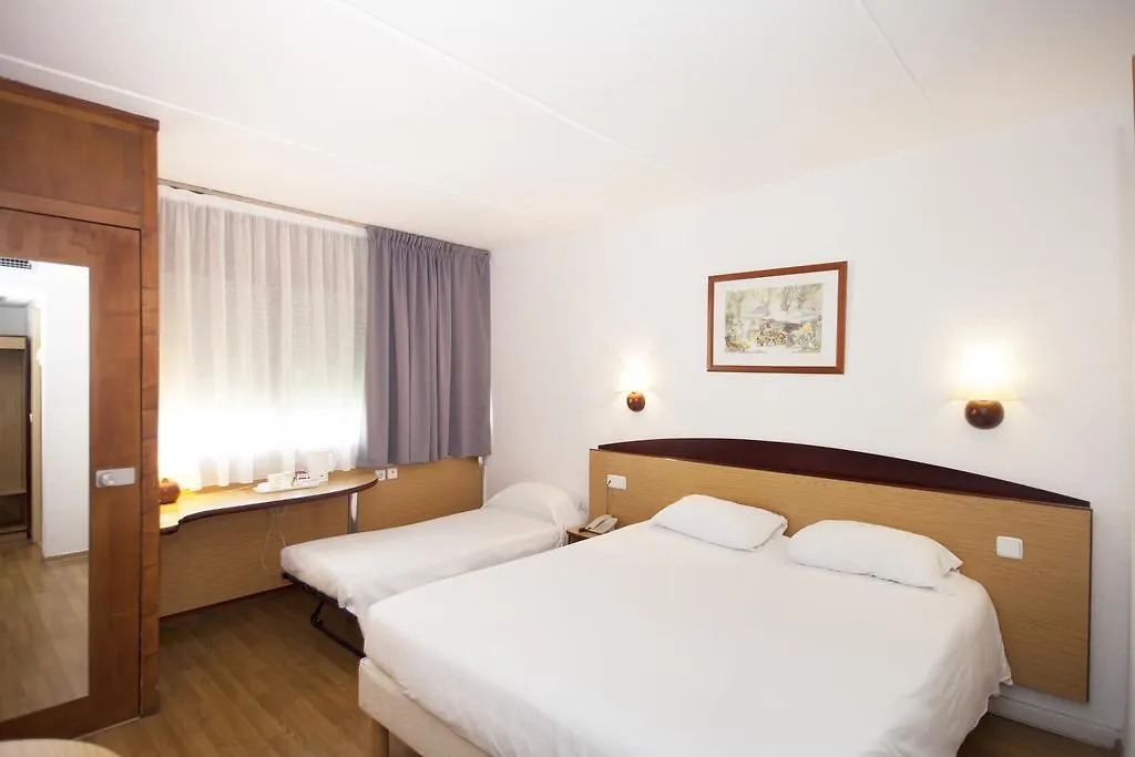 ברברה דה ואייס Travelodge Barcelona Del Valles 3*, ברברה דה ואייס ספרד