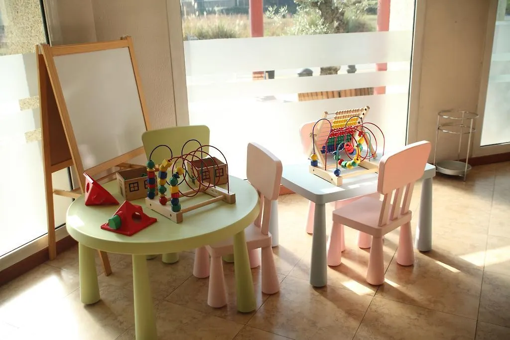ברברה דה ואייס Travelodge Barcelona Del Valles ספרד