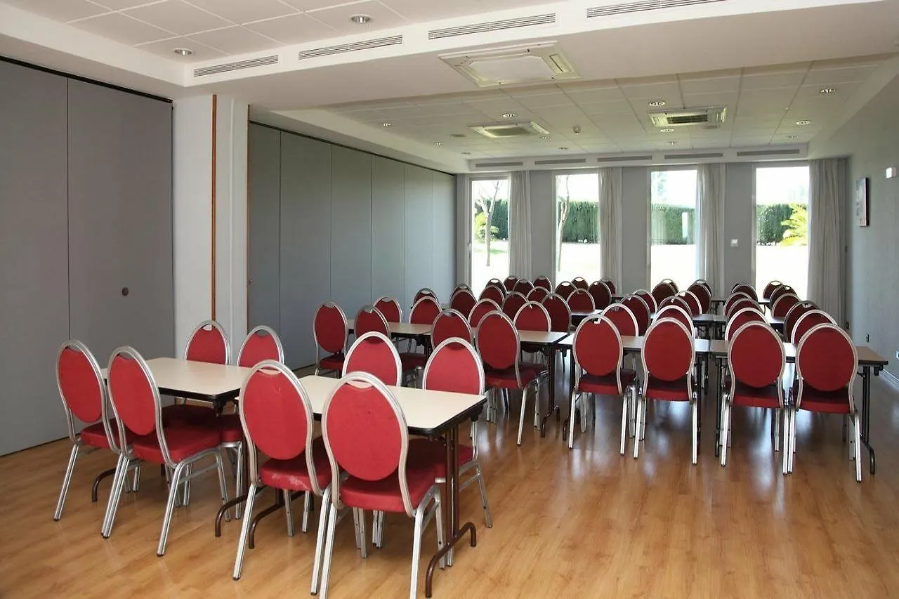 ברברה דה ואייס Travelodge Barcelona Del Valles 3*, ברברה דה ואייס ספרד